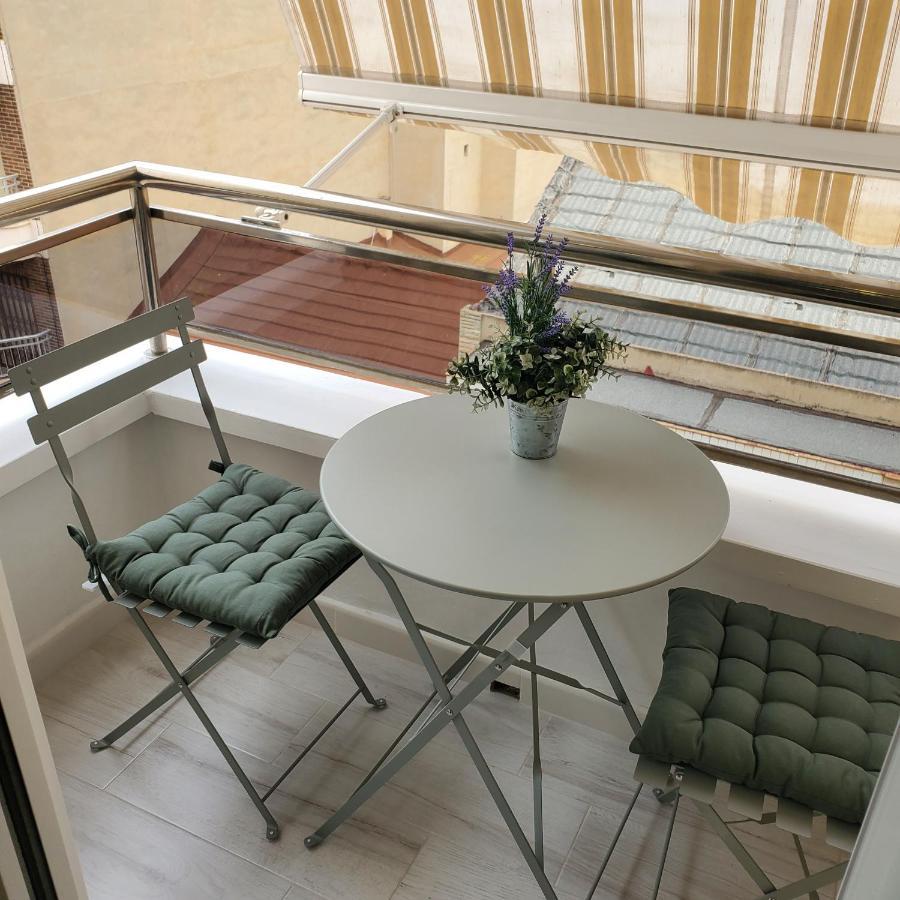 Stay In Torrevieja Cozy City & Sea Екстер'єр фото
